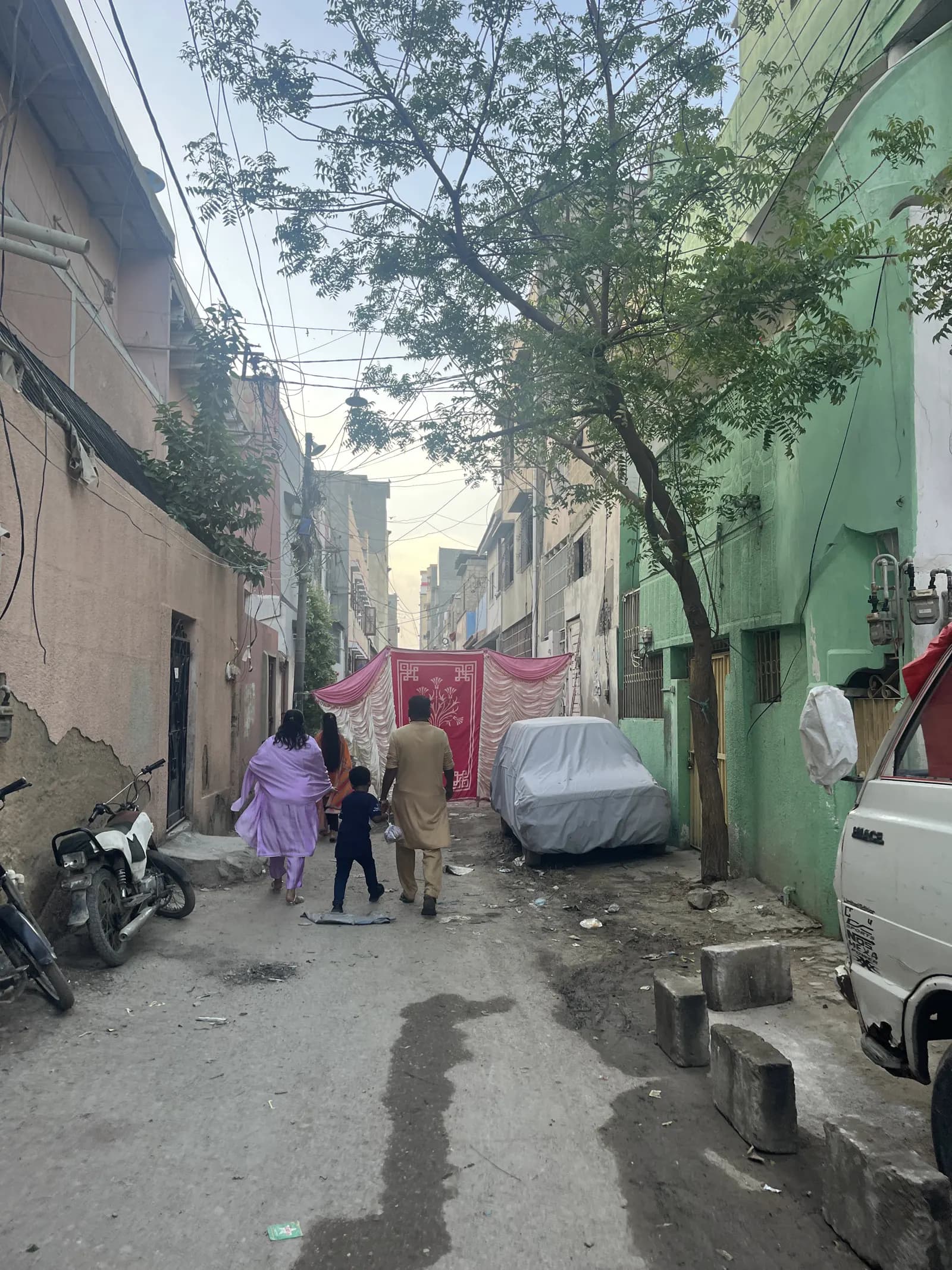 Qayyumabad church street